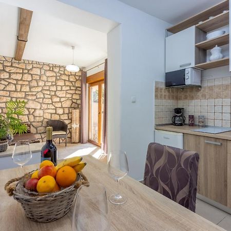 Apartmani Anita Dramalj Kültér fotó