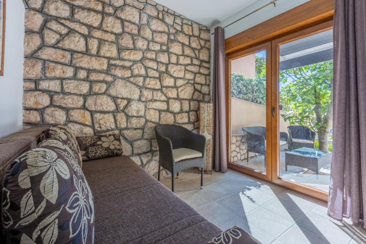 Apartmani Anita Dramalj Kültér fotó